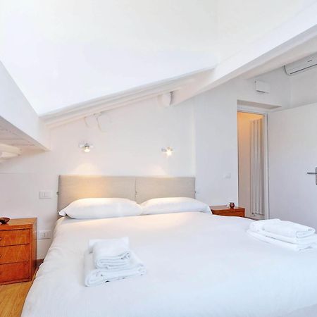 Apartamento Pantheon Charming Attic | Romeloft Exterior foto