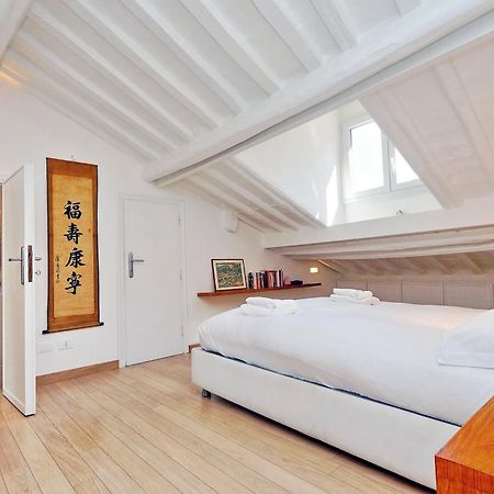 Apartamento Pantheon Charming Attic | Romeloft Exterior foto